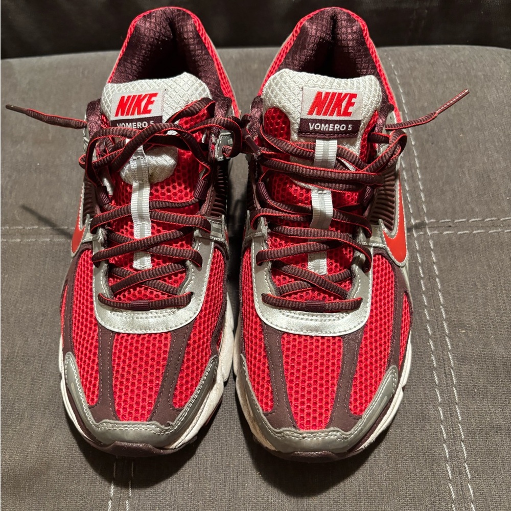 Nike Red and Gray Vomero 5 Sneakers